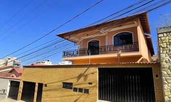 Imagem: Casa 3 quartos - Laranjeiras