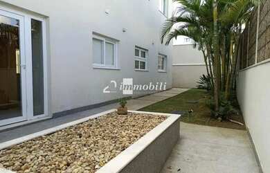 Imagem 6: Casa à venda em Carapicuíba, Granja Viana, com 4 suítes, com 340 m², Golf Village