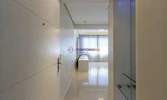 Imagem 2: Apartamento de 3 dormitórios, 1 suíte e 2 vagas escrituradas no bairro Tristeza