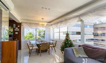 Imagem 4: Apartamento para venda possui 90 metros quadrados com 2 quartos em São João - Porto Alegre