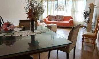 Imagem: VENDO MARAVILHOSA CASA DE VILA COM 330 M²