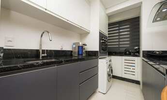 Imagem 5: Apartamento, 2 Quartos, Mobiliado na Praia Brava de Itajaí por R$850.000,00