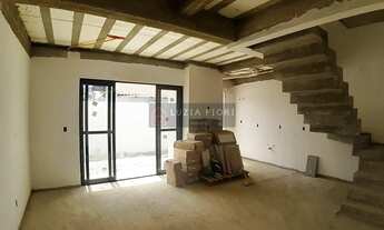 Imagem 4: Glória - Excelentes sobrados em condomínio fechado com excelente acabamento, infra