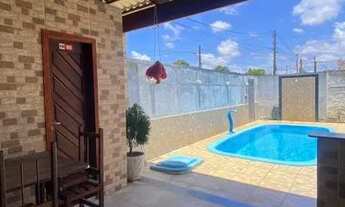 Imagem 4: Casa com piscina no satélite