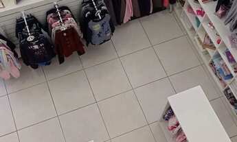 Imagem 3: Loja infantil Galpão / depósito com venda por R$90.000