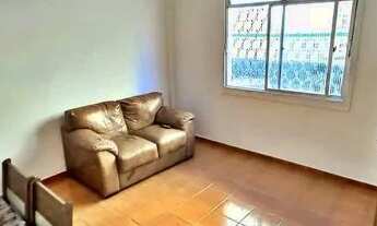 Imagem 3: Alugo apartamento térreo de 2 quartos na Rua Dois de Fevereiro