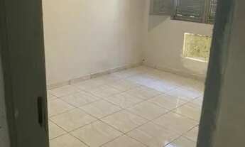 Imagem 3: Casa 2 Quartos - Ramos - próximo Avenida Brasil