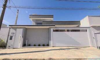 Imagem: Casa Completa - Porteira Fechada - Village