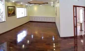 Imagem: Casa à Venda no Residencial Jardim Itapoan