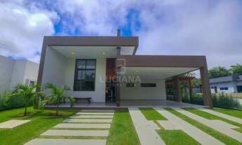 Imagem 2: Belíssima casa com 3 suítes e área gourmet em condomínio de alto padrão!