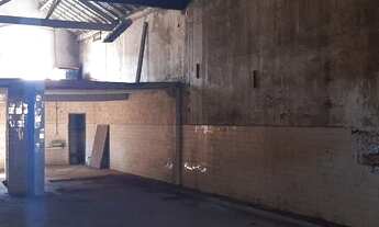 Imagem 6: Galpão com aproximadamente 300 m²