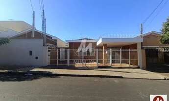 Imagem 2: Casa (térrea na rua) 4 dormitórios/suite, cozinha planejada