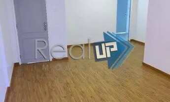 Imagem: APARTAMENTO - TIJUCA - 02 QUARTOS - 01 VAGA