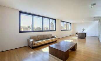 Imagem 3: Venha morar no paraíso urbano: Apartamento para locação no Jardim Europa a 100m do Clube P