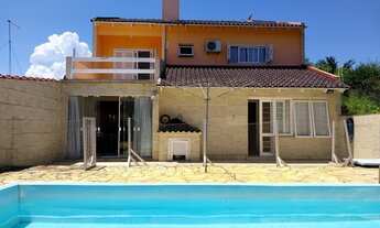 Imagem 4: Sobrado para venda possui 300 metros quadrados com 3 quartos em Centro - Guaíba - RS