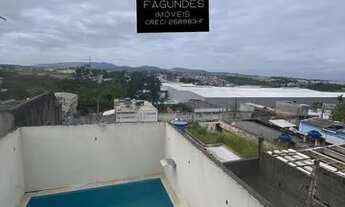 Imagem 3: Vendo lindo sobrado com piscina localizado em itaquaquecetuba