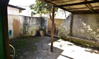 Imagem 5: Sozinha, 4 vagas, 2 quartos, pátio frente e fundos