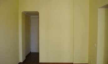 Imagem 4: Apartamento para aluguel possui 76 m², com 3 quartos, na Lagoa - Rio de Janeiro - RJ