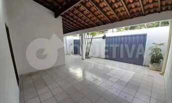 Imagem 2: Casa para aluguel, 3 quartos, 1 suíte, 2 vagas, PLANALTO - UBERLANDIA/MG