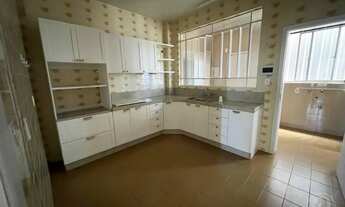 Imagem 4: Alugo Apartamento com 4 dormitórios sendo 1 suite no Centro de Blumenau