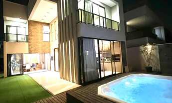 Imagem: Casa duplex com três suítes Cidade Alpha