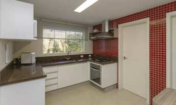 Imagem 7: Casa em condomínio no ORLEANS com 310 m²