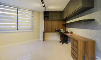 Imagem 7: Amplo apartamento com 3 dormitórios em excelente localização, à venda no Centro de Florian