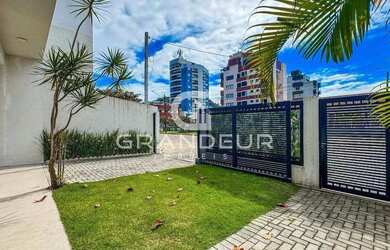 Imagem 5: Casa com piscina e jacuzzi à venda no Centro de Guaratuba