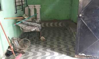 Imagem 2: Vendo casa com terraço, sala, cozinha, 2 quartos e inclui mais 2 kitinets