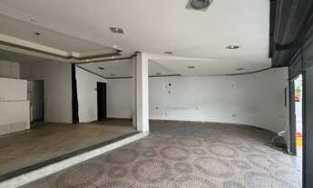 Imagem 3: Alugo ótima loja na Rua Fonseca - Rua do Cassino Bangu