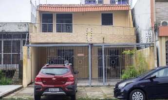 Imagem: Vendemos uma casa com 3 suítes na Travessa