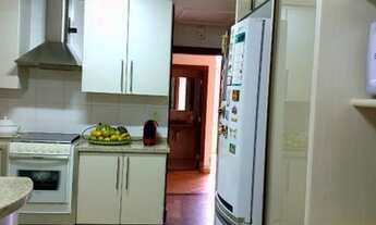 Imagem 6: Vende-se sobrado com 3 pavimentos e 4 suítes no Condomínio Deltaville 2 - Maringá - Paraná