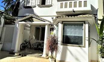 Imagem 2: CASA NO GONZAGA ( Charmosa & Elegante & esperando por você