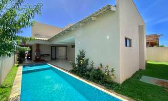 Imagem 2: Casa em condomínio com piscina à venda