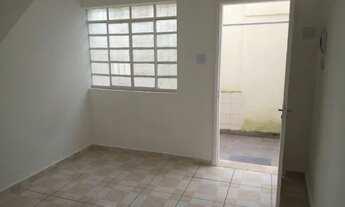 Imagem 3: Casa de condomínio térrea para aluguel tem 56 metros quadrados com 2 quartos