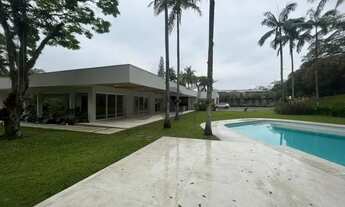 Imagem 2: Casa de Condomínio - 5 Dormitórios (4 Suítes) à Venda ou para Alugar na Chácara Flora São