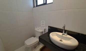 Imagem 7: Belíssima casa com 3 suítes e área gourmet em condomínio de alto padrão!