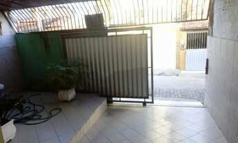 Imagem 2: Casa para venda ou aluguel possui 80 m2, com 2 quartos, sala, em Calumbi - Feira de Santa