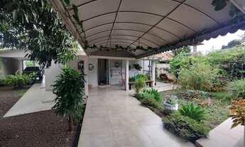 Imagem 6: Casa para venda possui 250 metros quadrados com 3 quartos em Centro - Paiçandu - PR