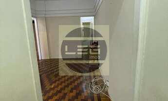 Imagem 4: Apartamento para venda possui 70 metros quadrados com 2 quartos em Copacabana - Rio de Jan