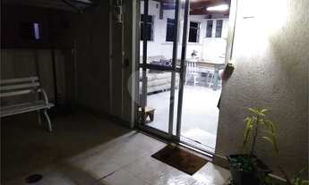 Imagem 2: Cobertura Duplex no bairro Tatuapé com 3 dormitórios, 2 banheiros. Parte superior Sala com