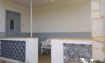 Imagem 2: C644 - Casa com quatro dormitórios no centro