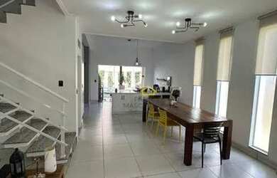 Imagem 4: Maravilhosa Casa com 3 Dormitórios sendo 1 Suíte Máster , Amplo quintal com Varanda Grill