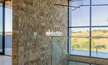 Imagem 4: Casa no condomínio Terras Alpha disponível para venda em Uberlândia-MG