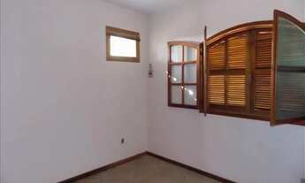 Imagem 6: Casa no centro de Maricá com 345 m² com 7 quartos, piscina e churrasqueira