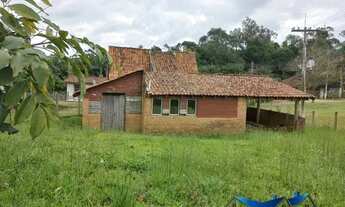 Imagem: Velleda oferece espetacular sítio com casa