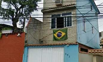 Imagem: Casa Triplex Frente de Rua e Independente