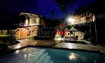 Imagem: Casa em Condomínio Térrea / Residencial