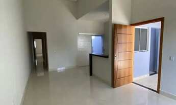 Imagem 4: LINDA CASA TÉRREA COM 3 QUARTOS SENDO 1 SUÍTE PÉ DIREITO DUPLO COM 2 VAGAS DE GARAGEM, E E