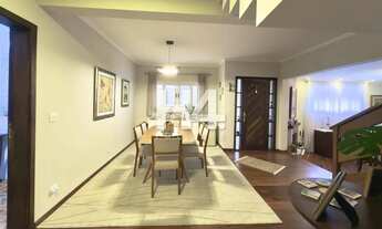 Imagem 6: CASA com 4 dormitórios à venda com 400m² por R$ 2.950.000,00 no bairro Mercês - CURITIBA